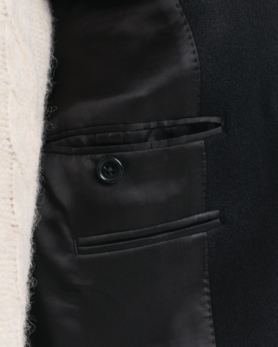 classic wool coat - ebony black