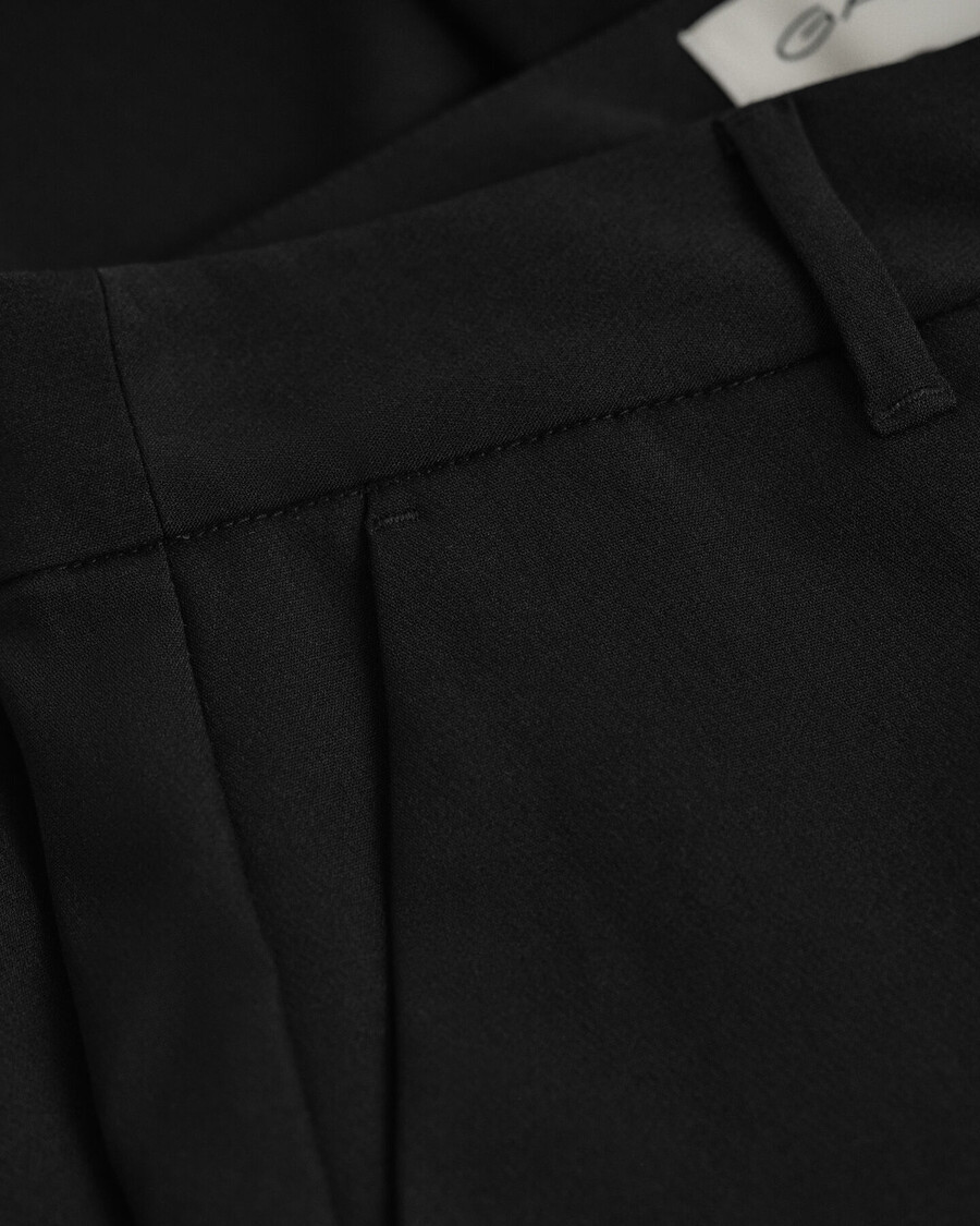 slim fit fluid slacks - black